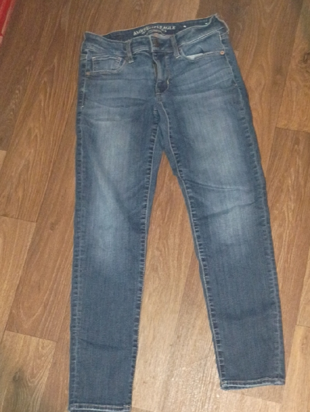 American Eagle Outfitters Women’s Medium Blue Skinny Jeans
